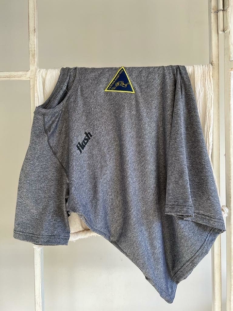 Remera Flash Gris