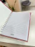 Cuaderno con stickers “Un día a la vez” - comprar online