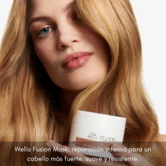 Fusion Máscara Capilar Reconstrucción Intensa Antifrizz 150ml