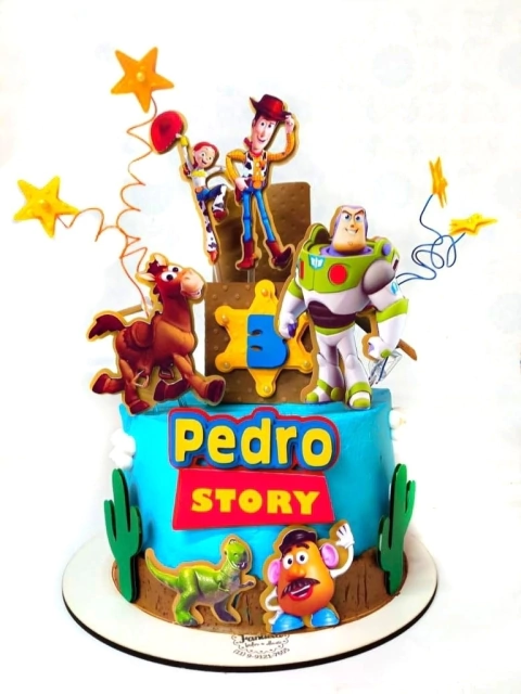 Bolo Tematizado c/Scraps A partir de: