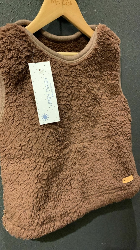 UP-I178 CHALECO TEDDY MARRON