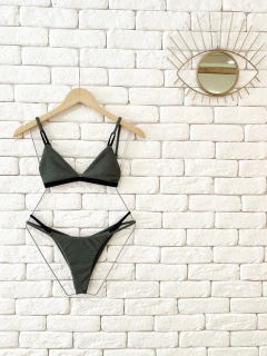 Calcinha Duas Tiras Ripple Verde Croco Carmel na internet