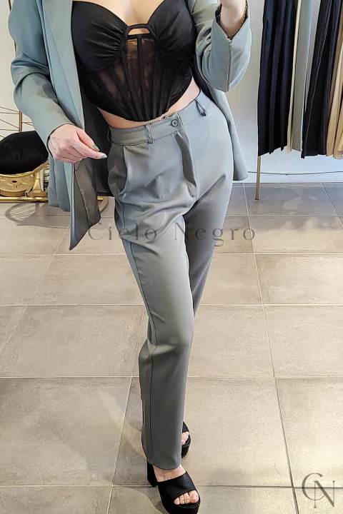 Pantalón Gomeisa