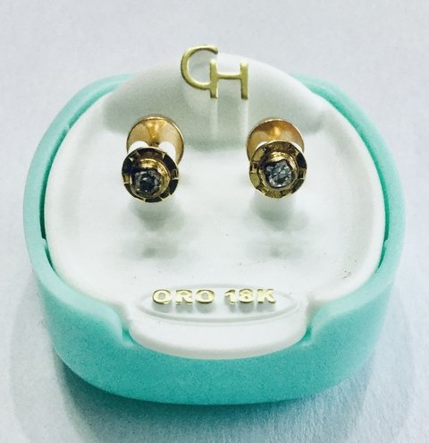 Aro de oro abridor CH130 piedra cubic blanco