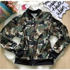 JAQUETA BOMBER CAMUFLADA