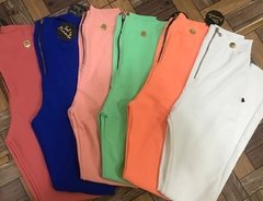 Calça Hot Pants on internet