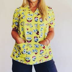 CHAQUETA MEDICA ESTAMPADA PERSONAJES