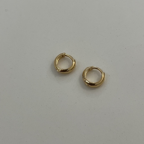 TEENY TINY HOOPS