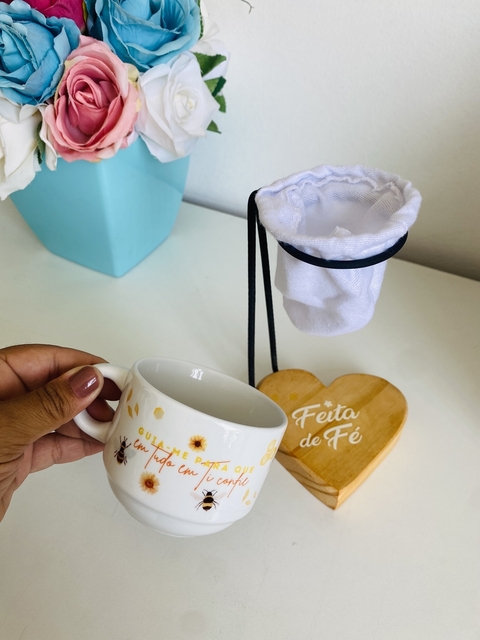 Xícara + coador com suporte