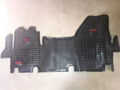 Cubre Alfombra - Vapren - RENAULT MASTER 2010 AL 2012