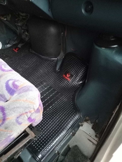 Cubre Alfombra - Vapren - RENAULT TRAFIC (DESDE 98 EN ADELANTE) en internet