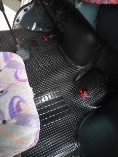 Cubre Alfombra - Vapren - RENAULT TRAFIC (DESDE 98 EN ADELANTE) - Travel Insumos