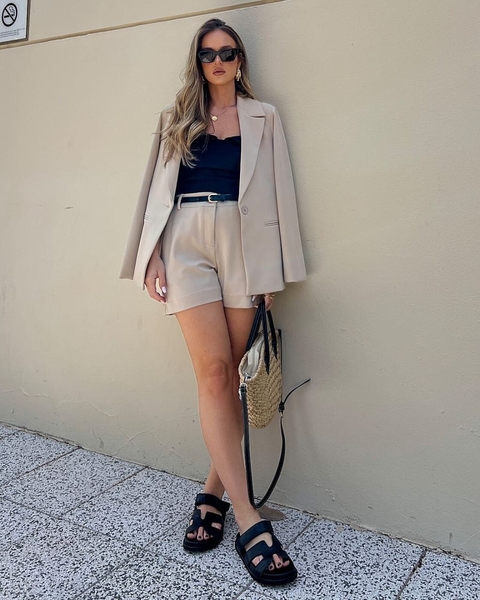 Conjunto Short Blazer Bege