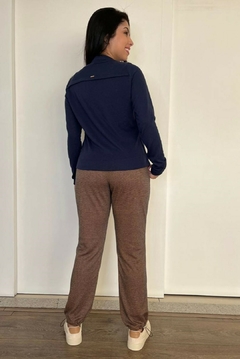 30924-CONJUNTO CASACO E BLUSA MALHA TRICOT AZUL MARINHO - Loja Clara Assis