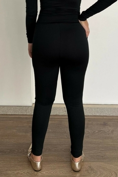 30792-LEGGING TÉRMICA BÁSICA PRETA na internet
