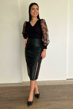 30902-SAIA MIDI LEATHER PRETO COM ELASTANO