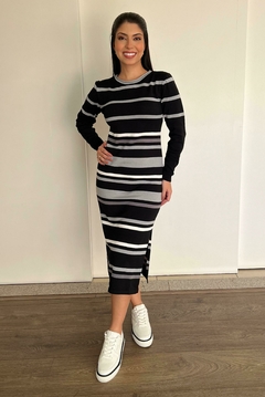 30886-VESTIDO MIDI EM TRICOT MODAL GOLA REDONDA LISTRADO