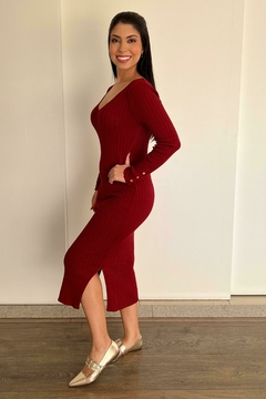 30855-VESTIDO MIDI EM TRICOT MODAL DECOTE U VERMELHO na internet