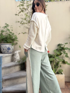 Buzo blanco Langosta Rosa - comprar online