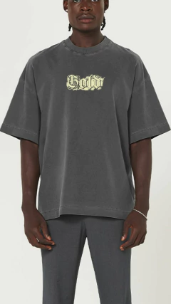 Imagem do CAMISETA OVERSIZED FIO 20 GOLD Redemption