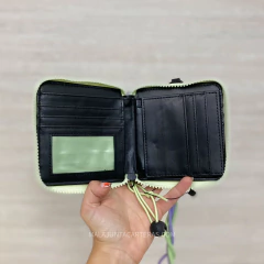 BILLETERA CORTA CON CIERRE INFLUENCER en internet