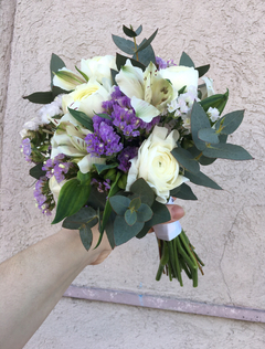 Ramo De Marimonias - Harlem Flowers