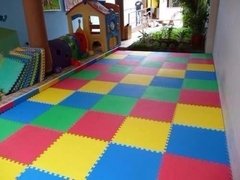 Tatame Tapete Eva 1x1 10mm 100x100x1cm - BRINQUEDOS E UTILIDADES 