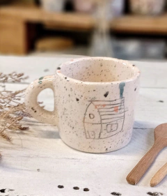 Taza Recta Mediana. casa en internet