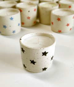 Vela Estrellas negras. Perfume Jazmín - comprar online