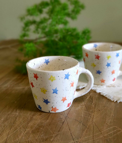 Taza cónica. 300 ml. estrellas multicolor - comprar online