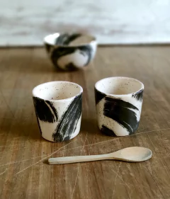 SET DE DOS POCILLOS CAFÉ ESPRESSO. pincelada B&N