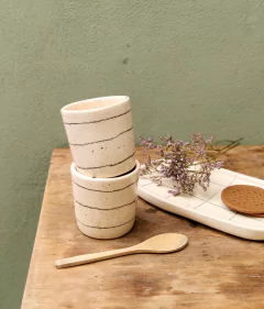 set de cuatro POCILLOs CAFÉ ESPRESSO. líneas - comprar online