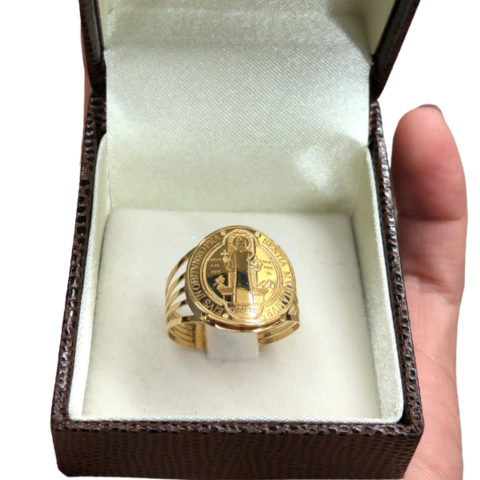 Anel De São Bento Em Ouro 18kl/750