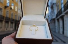 Anel Solitário em Ouro 18kl/750 com Diamante