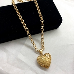 Corrente Portuguesa Com Pingente Relicário de Coração Em Ouro 18k/750 - comprar online