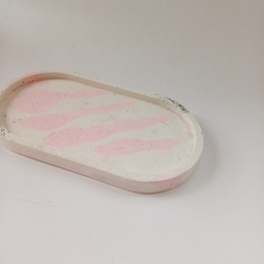 BANDEJA OVALADA - DETALLE ROSA