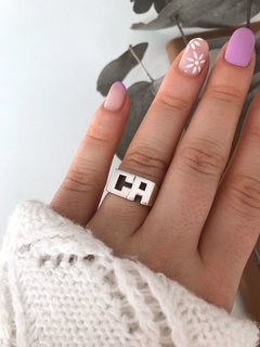 ANILLO INICIALES RECTO GRANDE en internet