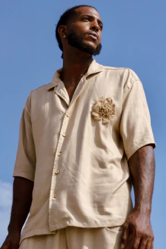 Camisa Flor de juta