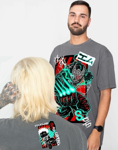 CAMISETA KAIJU N8 CINZA