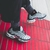 NIKE AIR MAX PLUS TN - CINZA E VERMELHO - TUNED AIR - Griffeborges