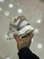 Tênis New Balance 9060 na internet