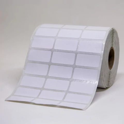 Rolo de Etiquetas Código de Barras 30mm x 15mm, BOPP, 5000 etiquetas, 3 Colunas