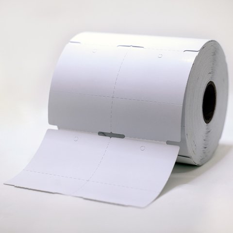 Rolo de Etiquetas Tag para roupas 49mm x 65mm, Com serrilha, 1000 tags, 2 colunas