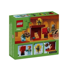 LEGO A BATALHA DE LAVA NO NETHER - 21266 - loja online