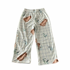 Pijama "Capibara" raya celeste en internet
