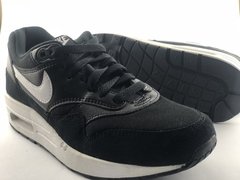 Nike Air Max 1 Essential