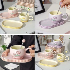 TAZA CON PLATO CUADRILLE TULIPAN - comprar online