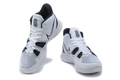 Tênis Nike Kyrie 7 Masculino 'Hip-Hop' na internet