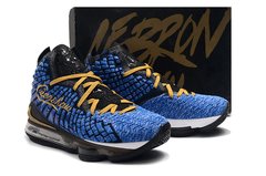 Lebron XVII na internet