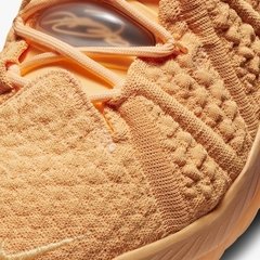Tênis LeBron 18 'Sisterhood' - comprar online